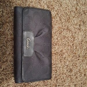 Coach wallet